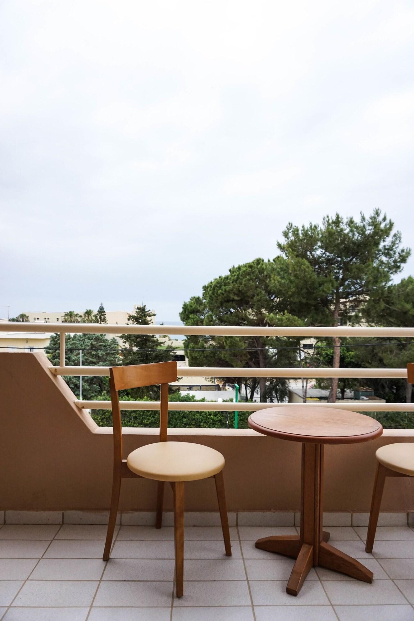 Dioni Hotel Adelianos Kampos Exterior foto